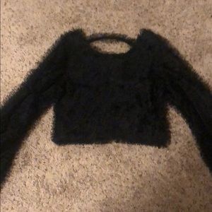 Fuzzy cropped blouse